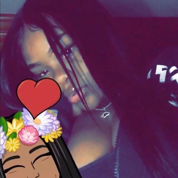 Meet your Posher, Maya - Picture 1 of 1